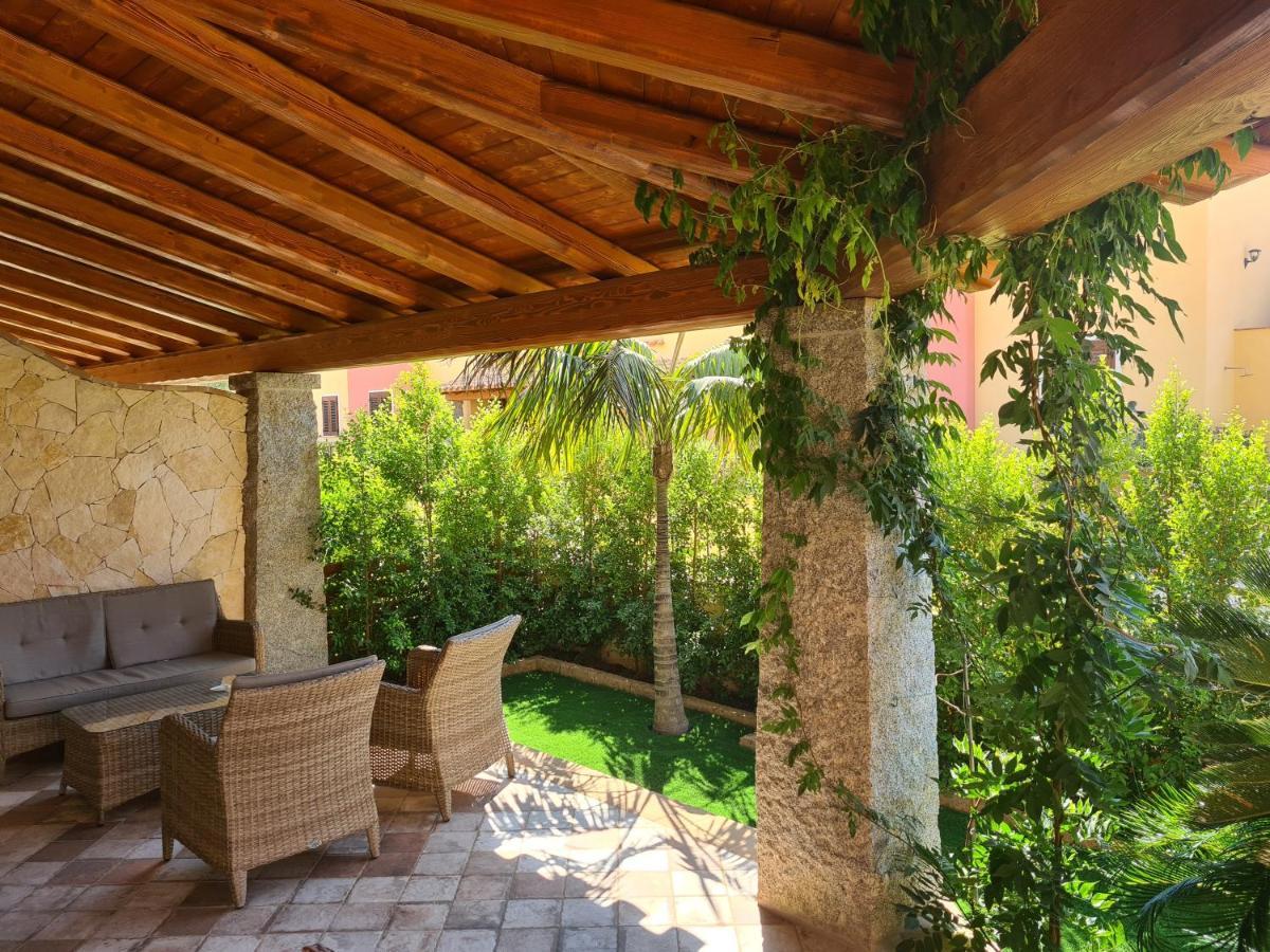 Holiday home Giolet's House